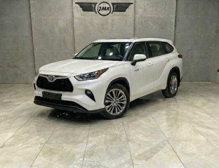 Toyota Highlander 2025